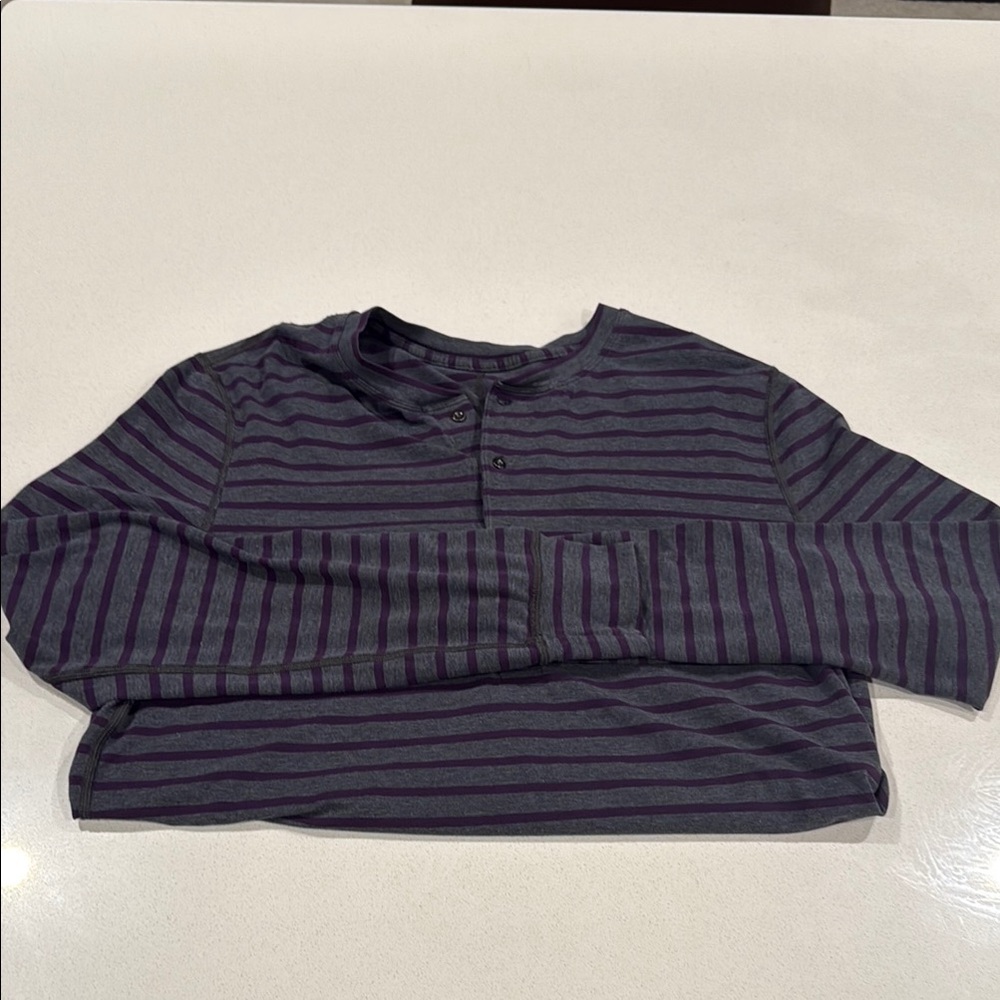 Men’s lululemon Henley